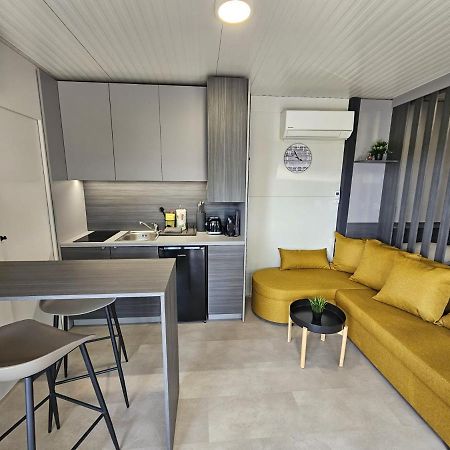 Big Berry Kolpa - Merryberry Mobile House Metlika Kültér fotó